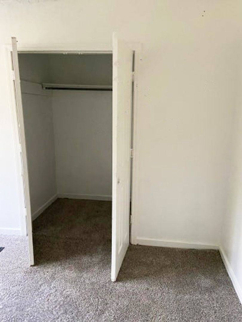 House for rent at 186 N Sunset Terrace, Jackson, MS 39212