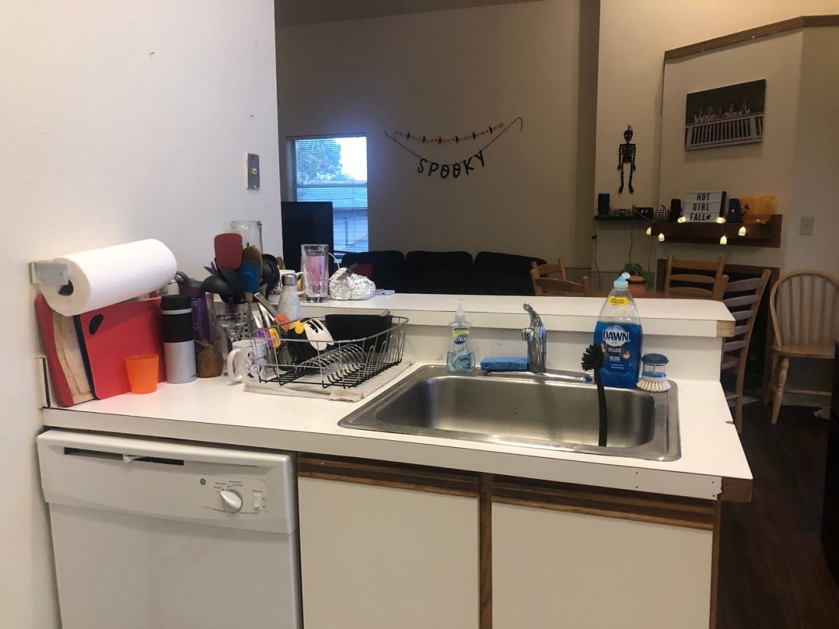 Apartment for rent at 195 E 16th Ave, Columbus, OH 43201