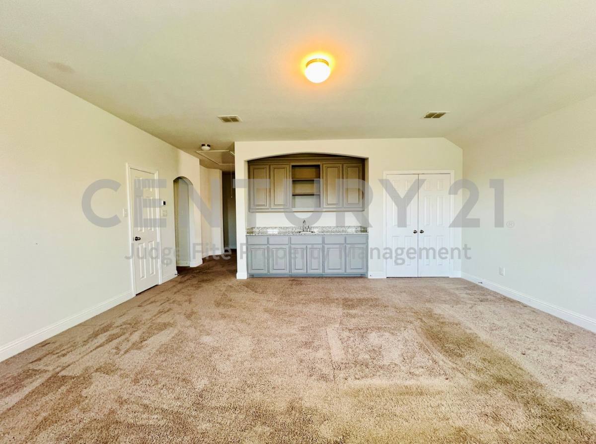 House for rent at 5644 Salt Springs Dr, Fort Worth, TX 76179