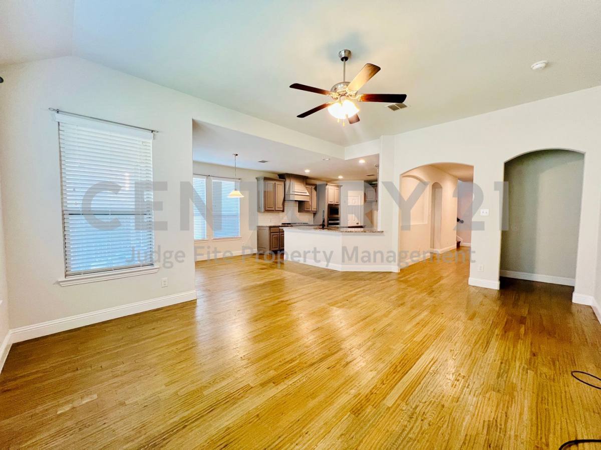 House for rent at 5644 Salt Springs Dr, Fort Worth, TX 76179