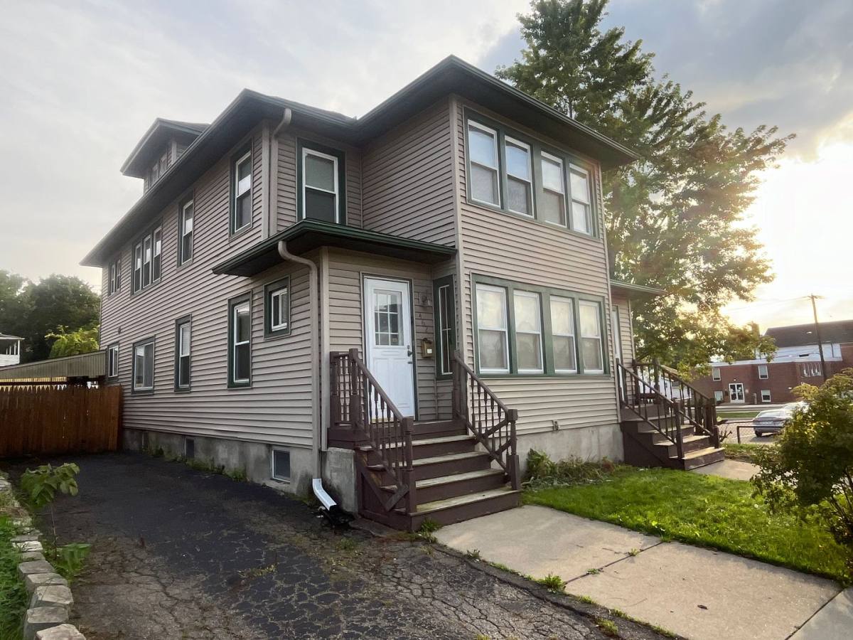 Apartment for rent at 464 Main St, Johnson City, NY 13790