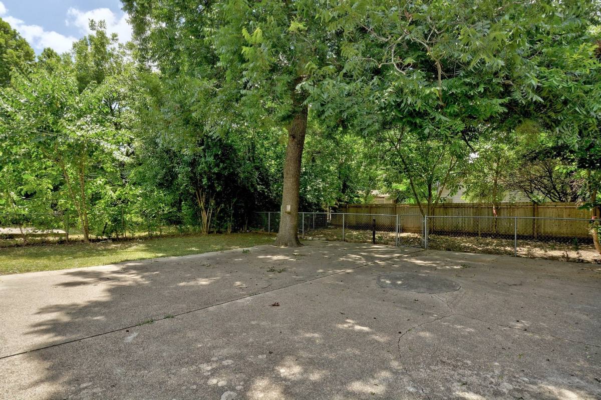 Apartment for rent at 129 Coleman St, Austin, TX 78704
