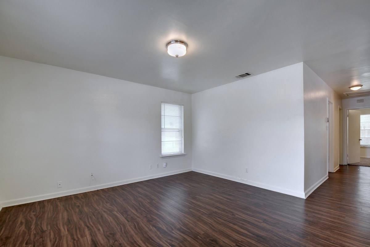Apartment for rent at 129 Coleman St, Austin, TX 78704