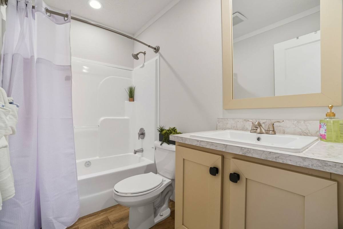 Apartment for rent at 2102 24th St NE, Hickory, NC 28601