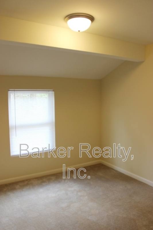 Apartment for rent at 203-3D E Ransom St, Fuquay Varina, NC 27526