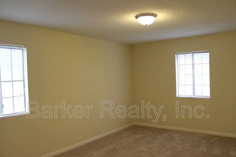 Apartment for rent at 203-3D E Ransom St, Fuquay Varina, NC 27526