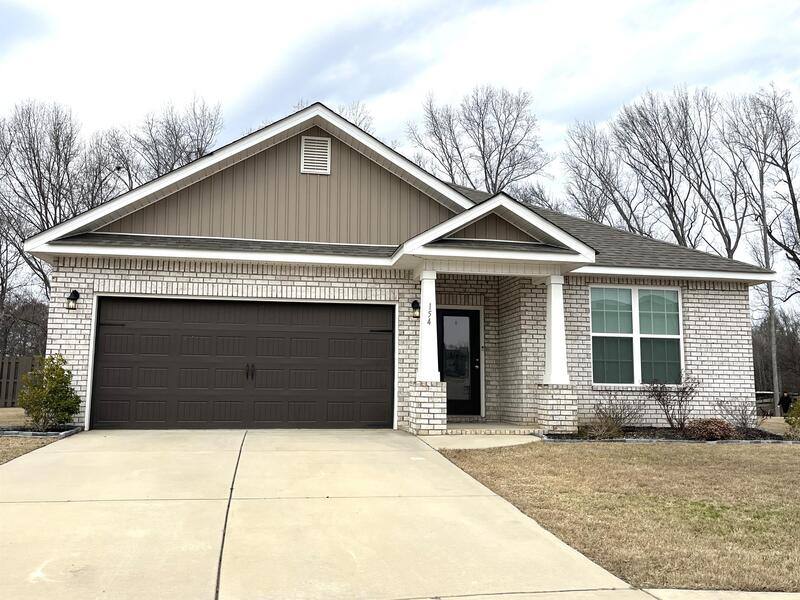 House for rent at 154 Fernhill Dr NW, Madison, AL 35757