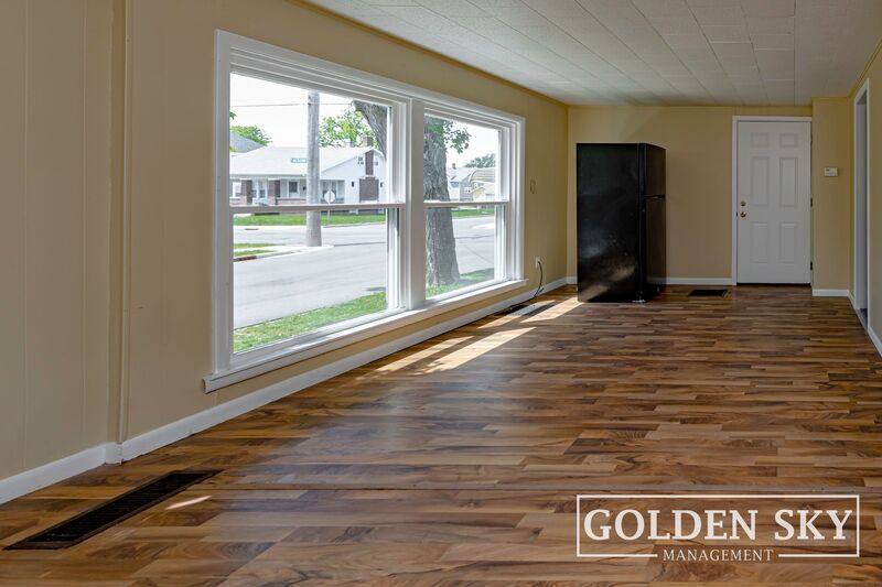 Apartment for rent at 1925 W Jackson St #2, Muncie, IN 47304
