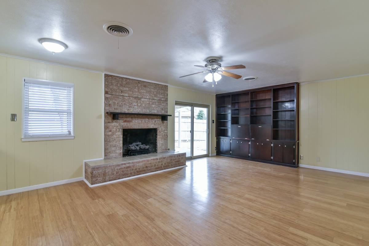 House for rent at 7233 Overhill Rd, Fort Worth, TX 76116