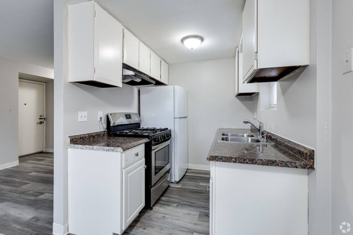 Apartment for rent at 3251 14th Ave S, Minneapolis, MN 55407