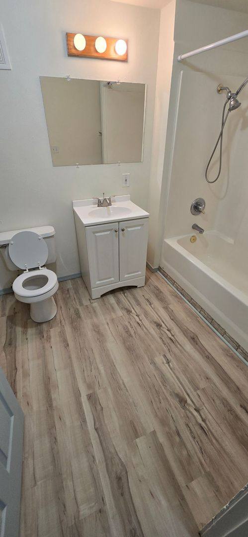 House for rent at 610 N 3rd St, Klamath Falls, OR 97601