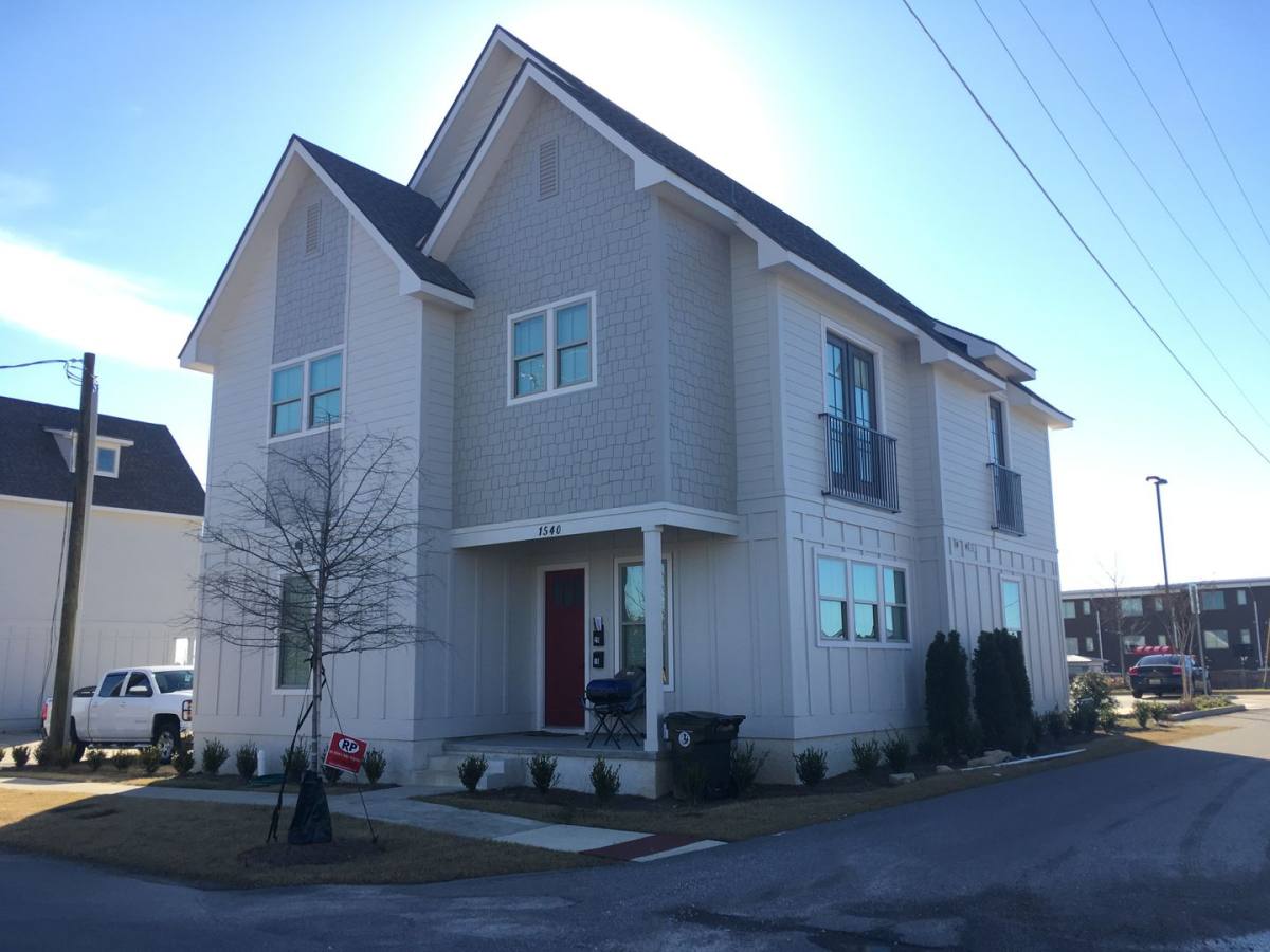 Apartment for rent at 1540 4th Ave E, Tuscaloosa, AL 35401