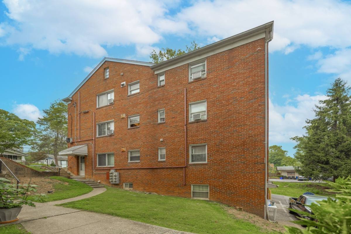 Apartment for rent at 8505 Flower Ave, Takoma Park, MD 20912