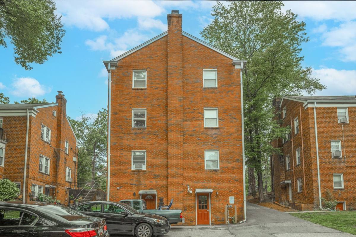 Apartment for rent at 8505 Flower Ave, Takoma Park, MD 20912