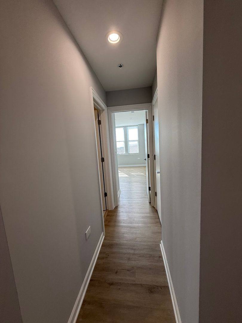 Apartment for rent at 10 N Sheridan Rd, Waukegan, IL 60085