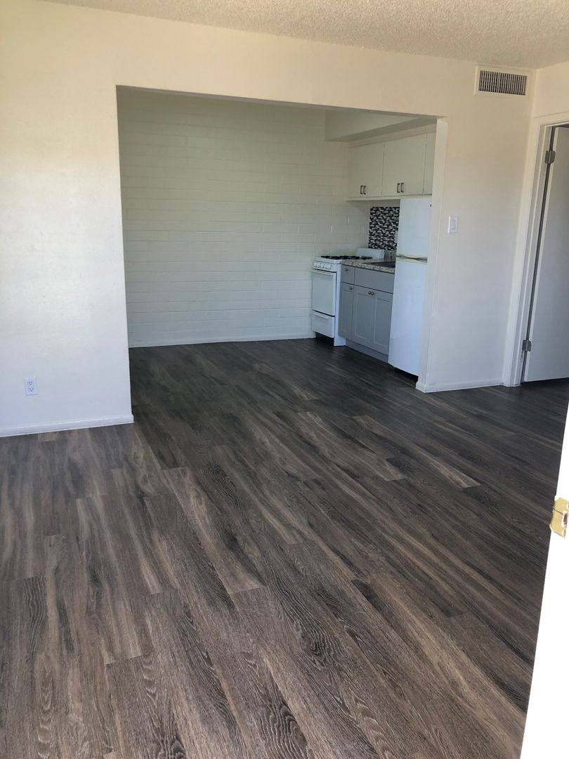 Apartment for rent at 815, 821, 827 W, Tempe, AZ 85281