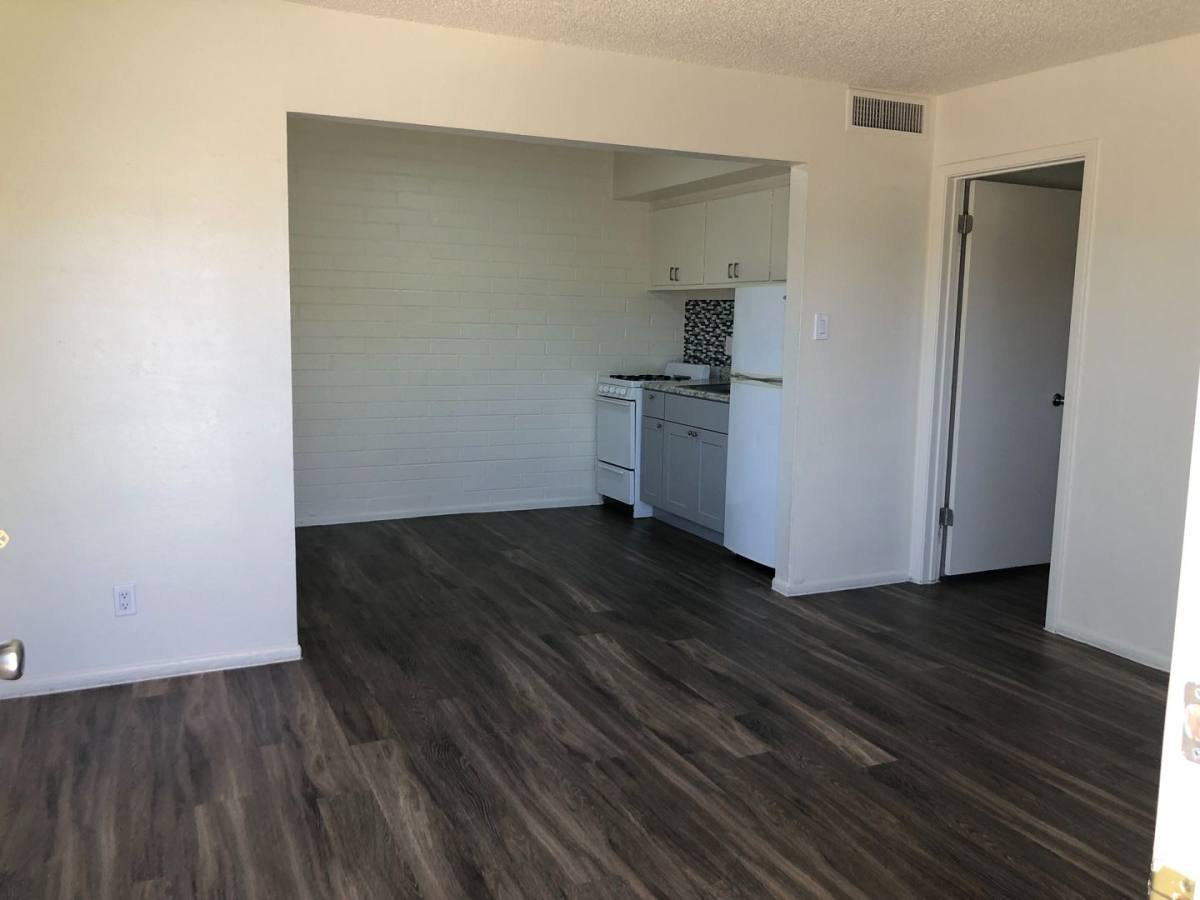 Apartment for rent at 815, 821, 827 W, Tempe, AZ 85281