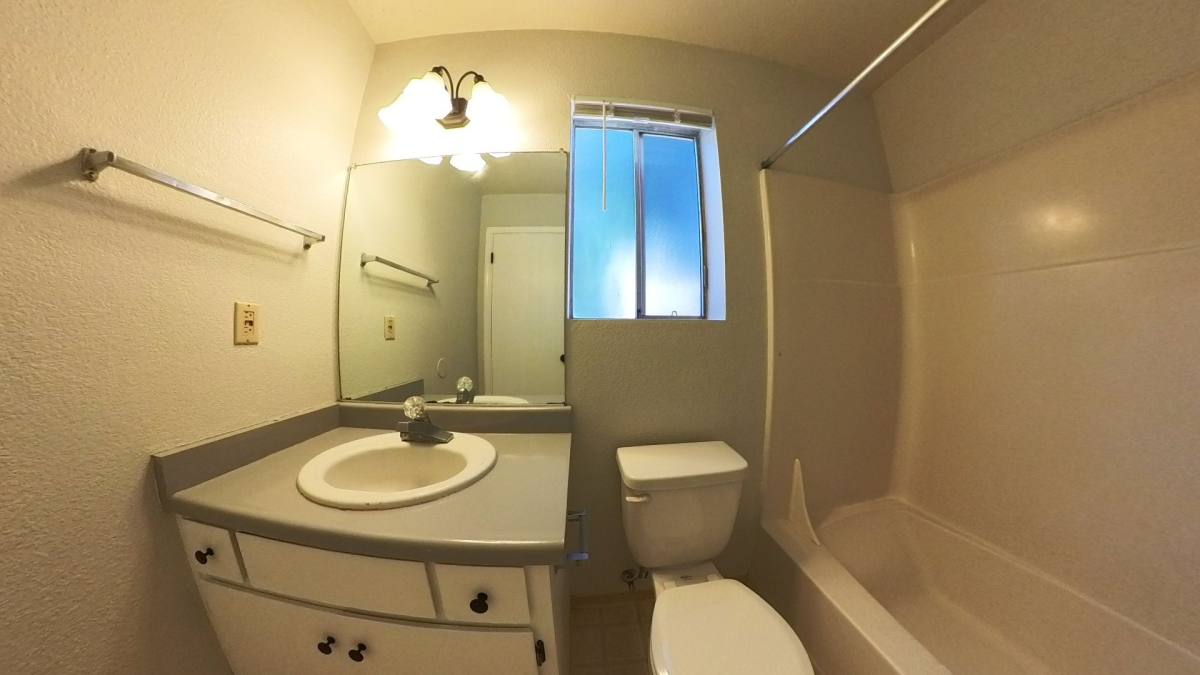 Apartment for rent at 811 W 2nd Ave, Chico, CA 95926