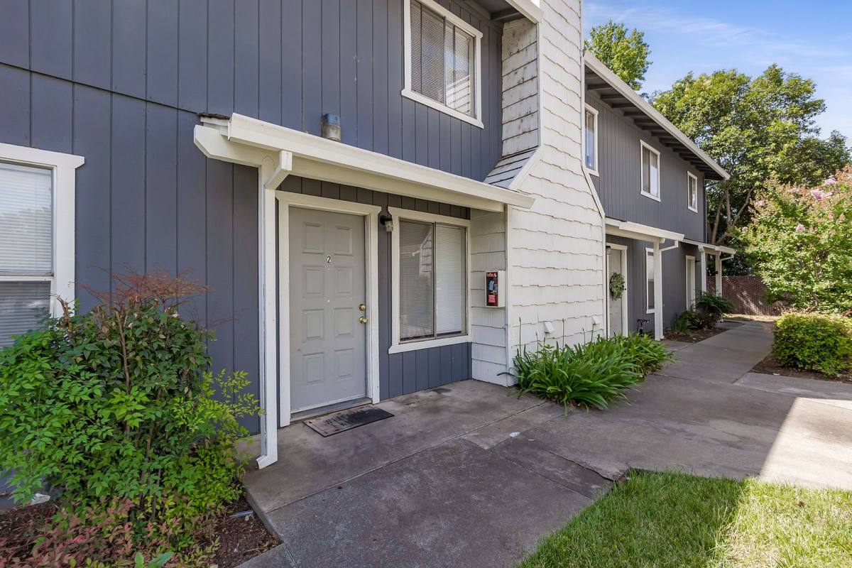 Apartment for rent at 811 W 2nd Ave, Chico, CA 95926