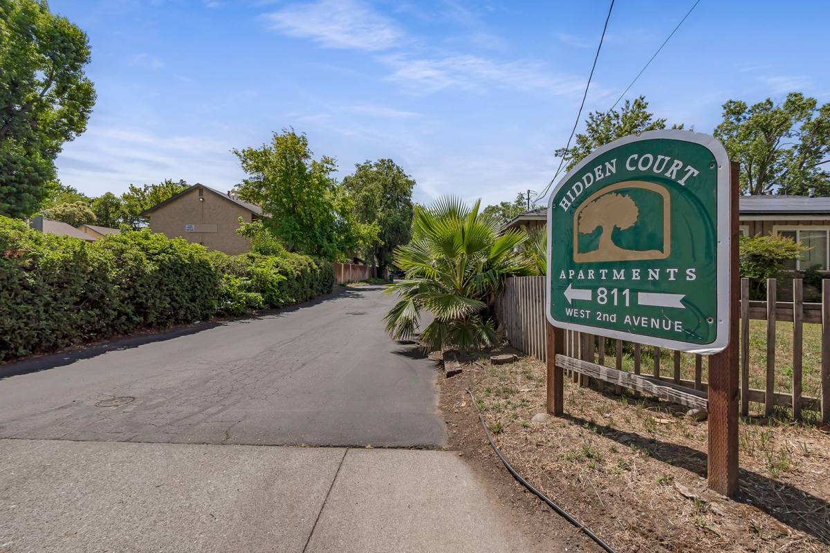 Apartment for rent at 811 W 2nd Ave, Chico, CA 95926