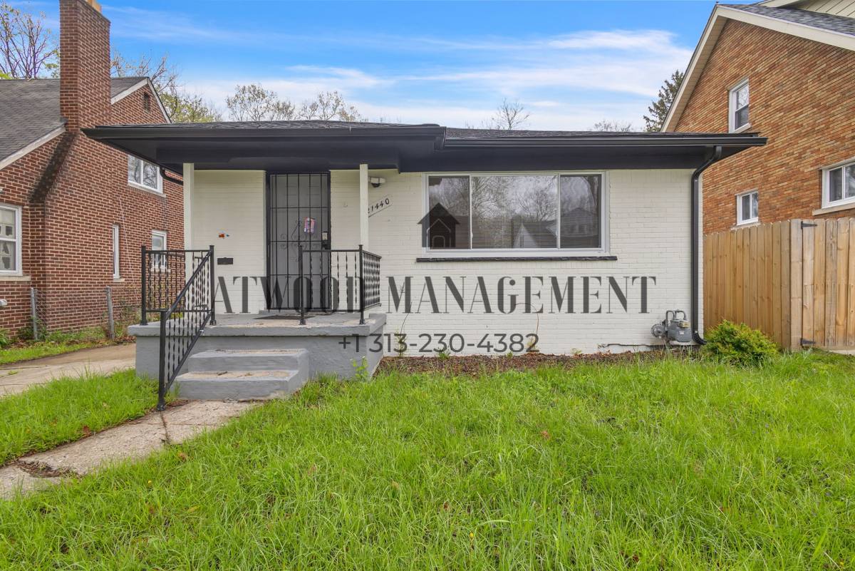 House for rent at 21440 Bennett St, Detroit, MI 48219