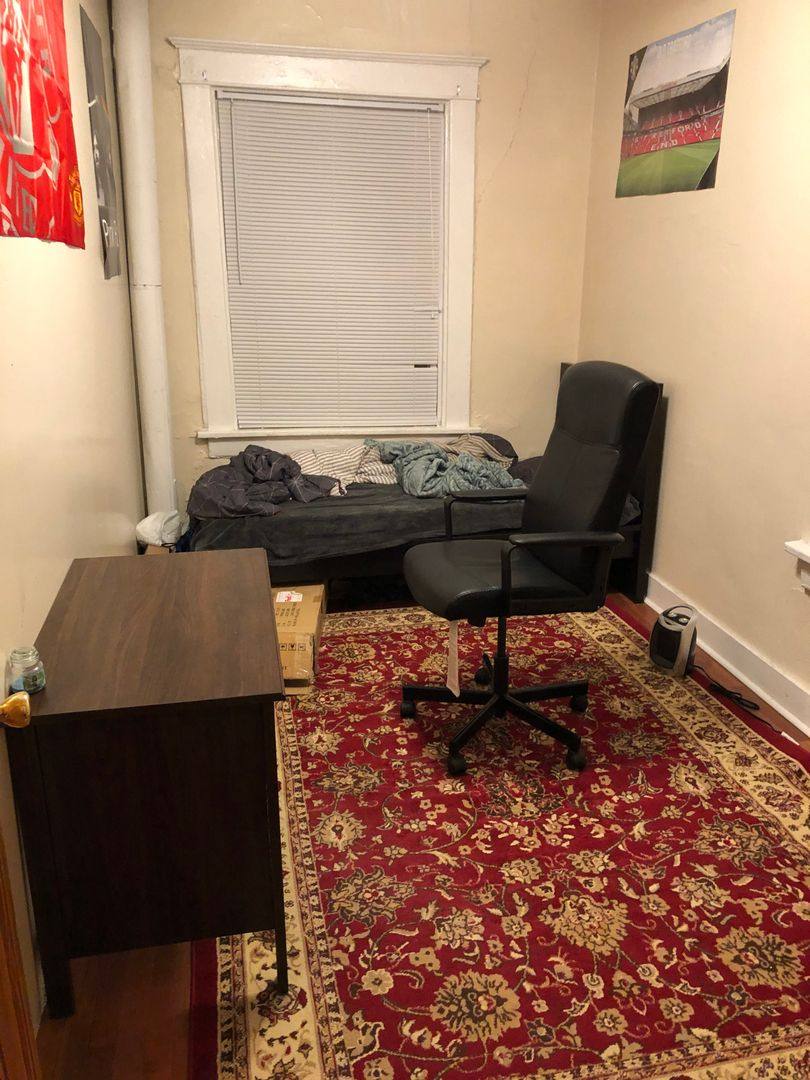 Apartment for rent at 77 E Patterson Ave, Columbus, OH 43201