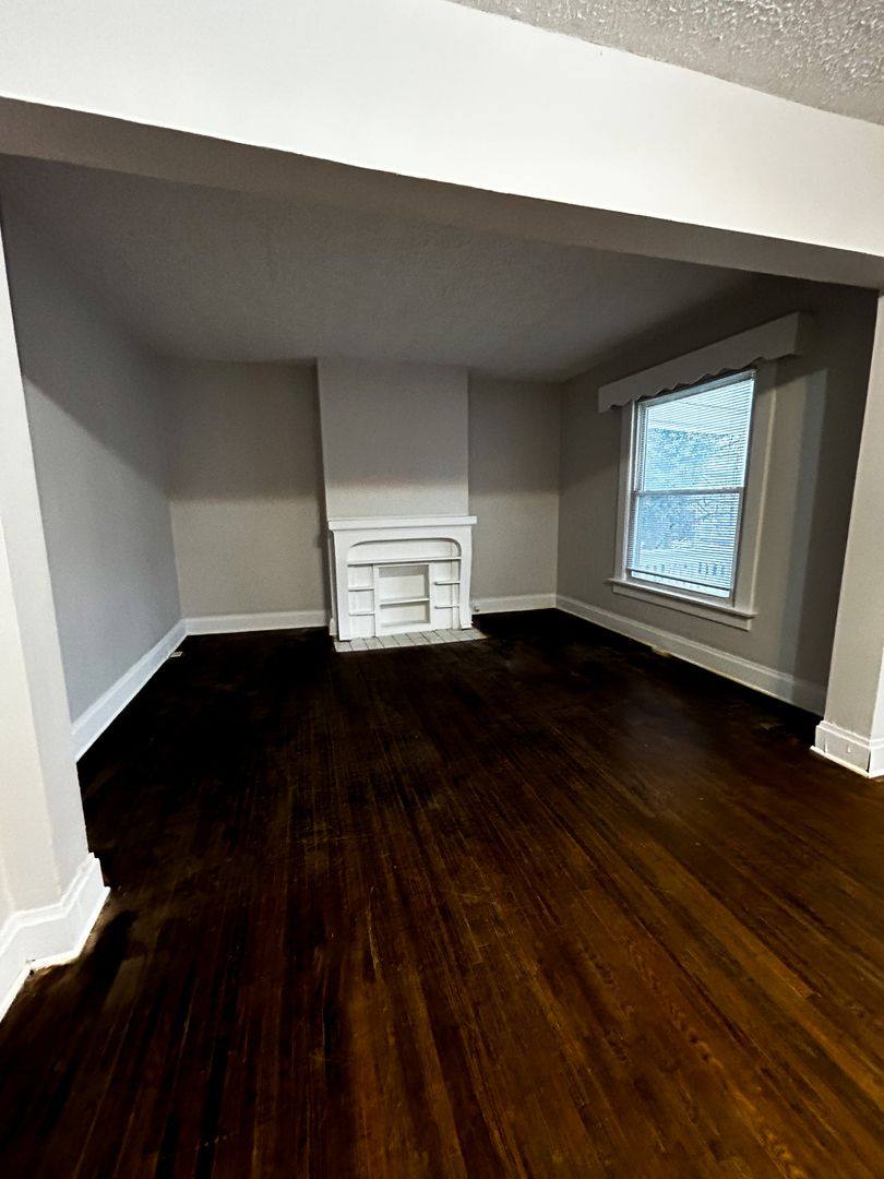 Apartment for rent at 68 E Patterson Ave, Columbus, OH 43201