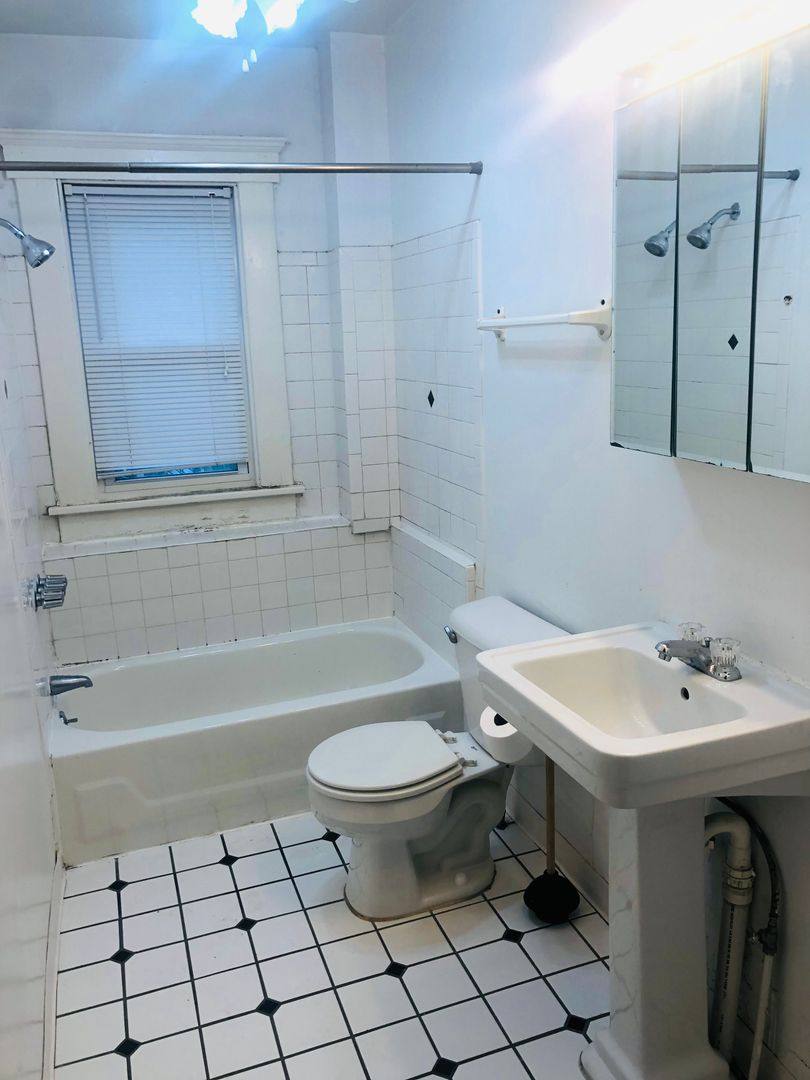 Apartment for rent at 113-121 W 9th Ave, Columbus, OH 43201