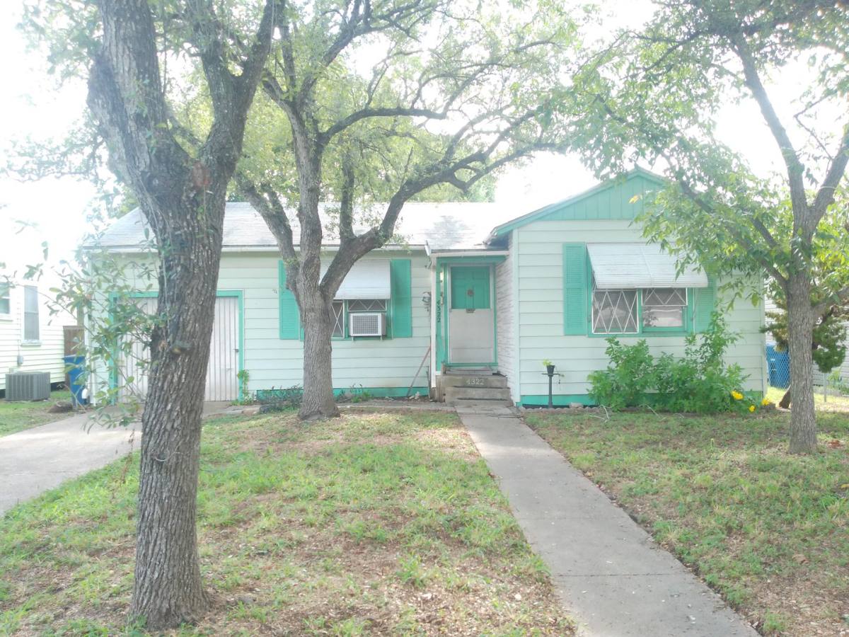 House for rent at 4322 Fir St, Corpus Christi, TX 78411