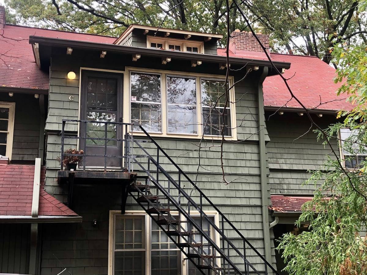 Apartment for rent at 2026 Iuka Ave, Columbus, OH 43201