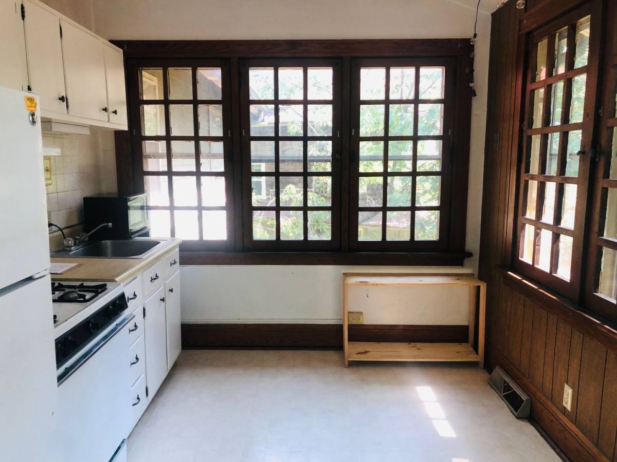 Apartment for rent at 2026 Iuka Ave, Columbus, OH 43201