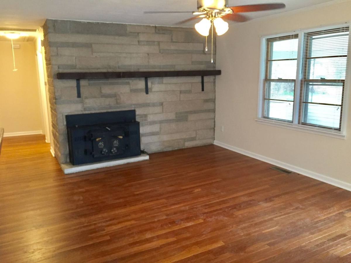 House for rent at 141 N Overhill Dr, Bloomington, IN 47408