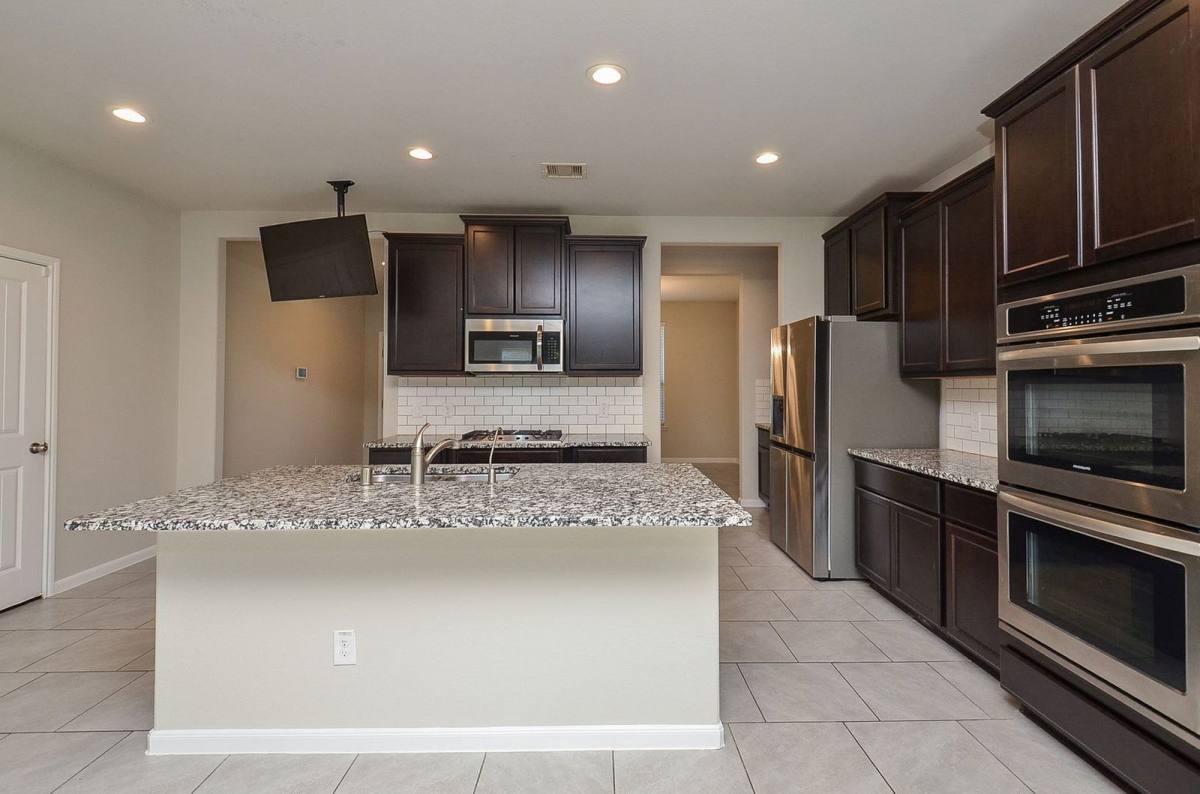 House for rent at 4015 Prairie Landing Lane, Katy, TX 77494