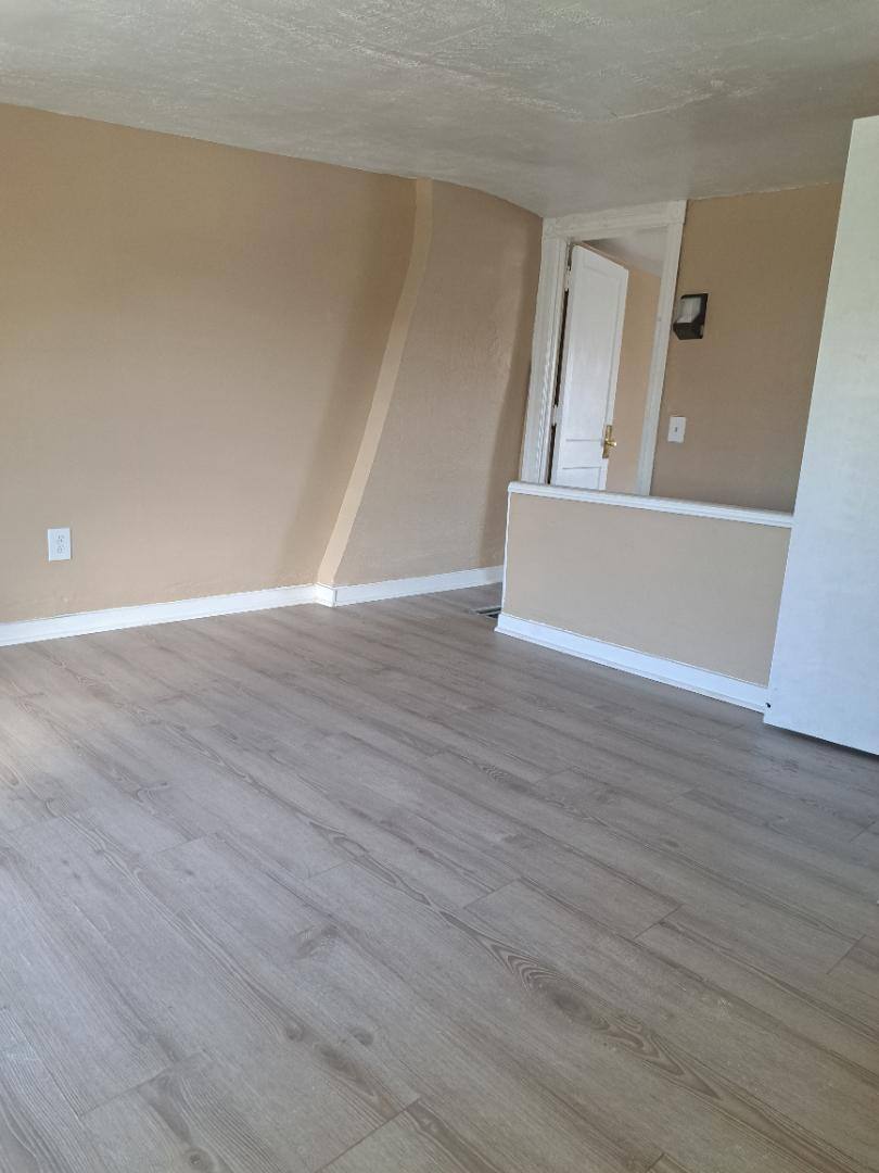 House for rent at 513 N 4th St, Allentown, PA 18102
