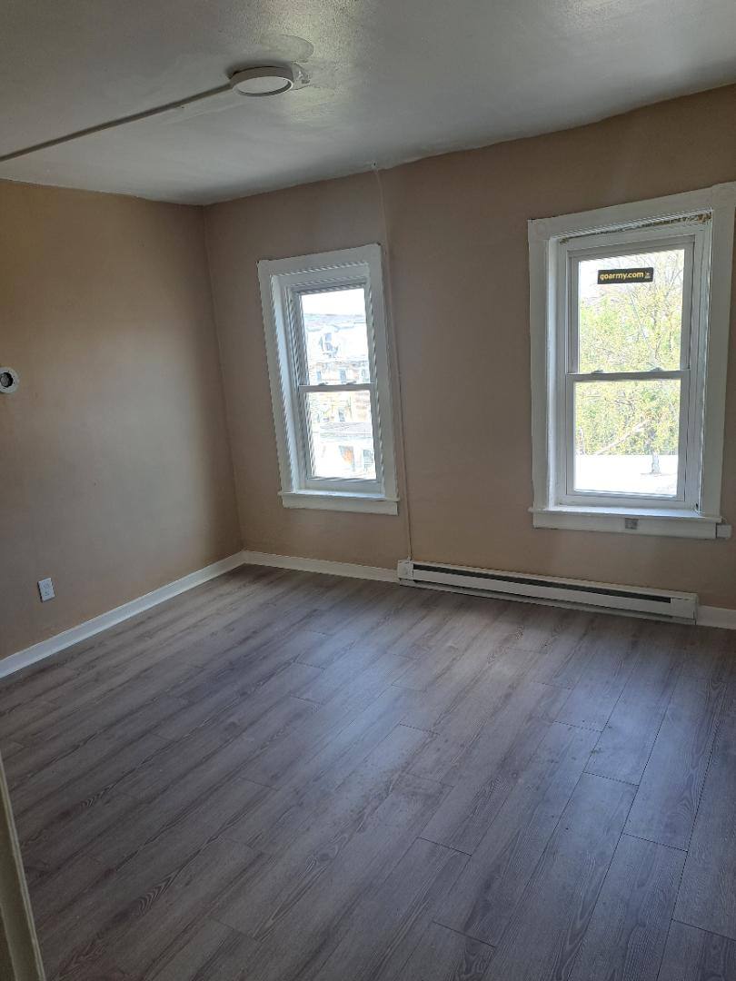 House for rent at 513 N 4th St, Allentown, PA 18102
