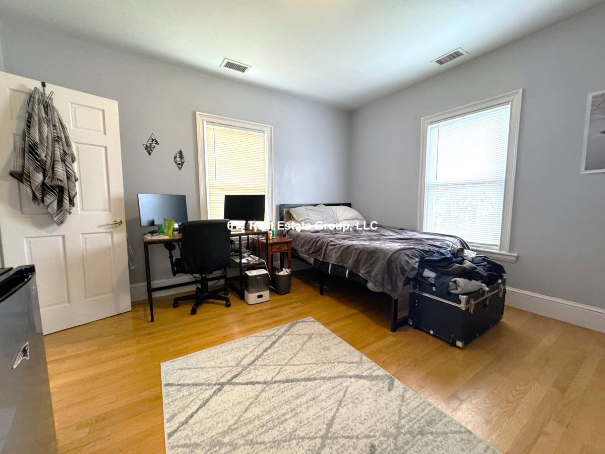 Townhouse for rent at 63 Brentwood St, Allston, MA 02134