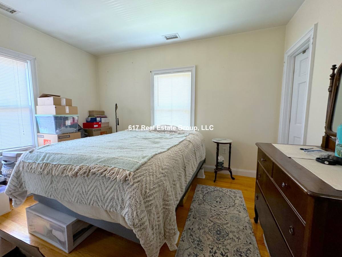 Townhouse for rent at 61 Brentwood St #TH, Allston, MA 02134