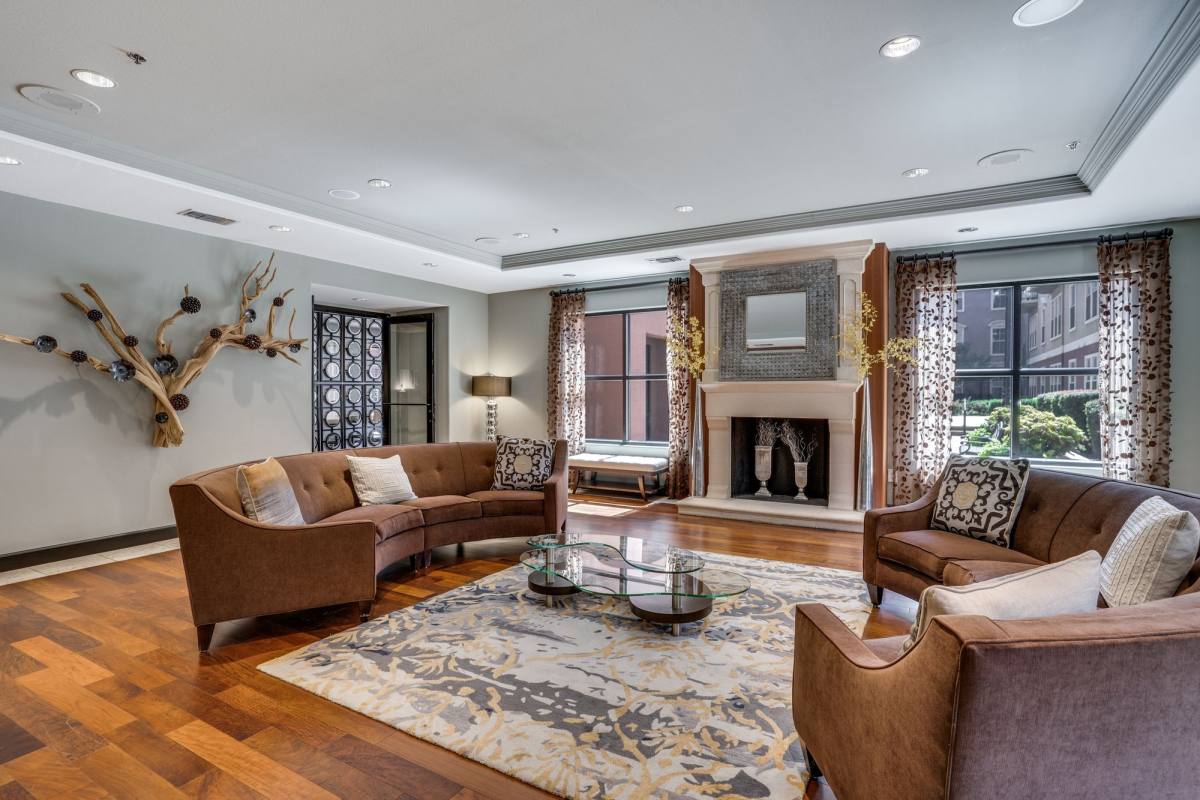 Apartment for rent at Verona By Palladium, 13330 Noel Rd, Dallas, TX 75240