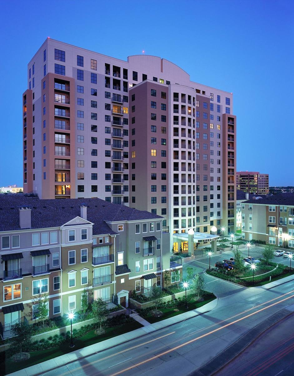 Apartment for rent at Verona By Palladium, 13330 Noel Rd, Dallas, TX 75240