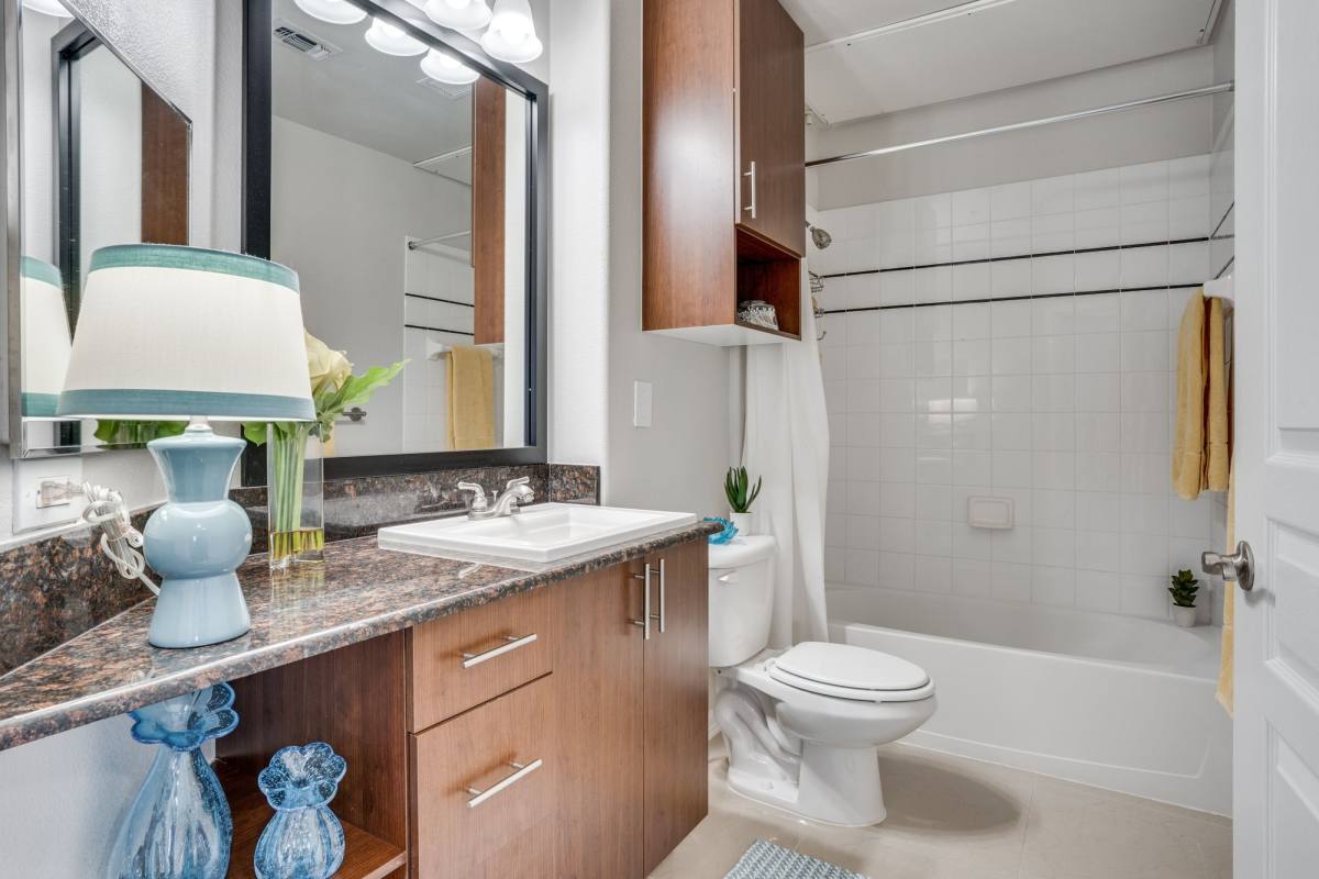 Apartment for rent at Verona By Palladium, 13330 Noel Rd, Dallas, TX 75240