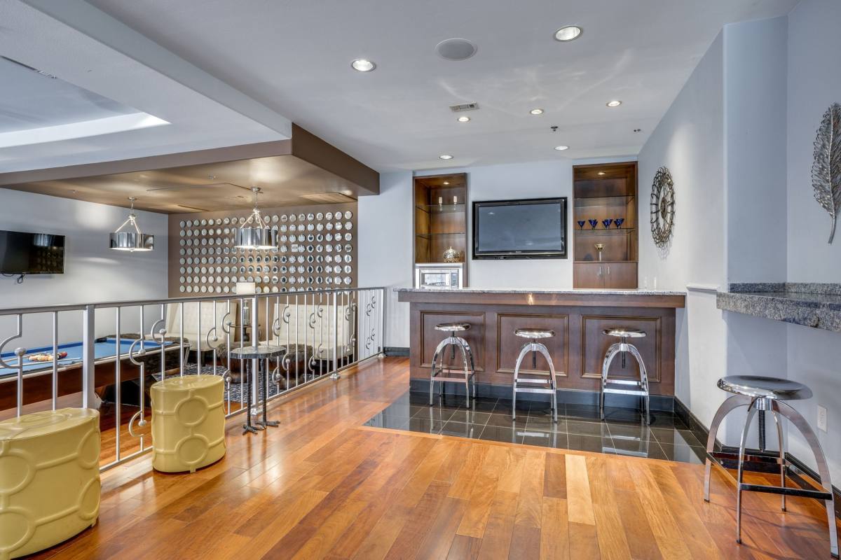 Apartment for rent at Verona By Palladium, 13330 Noel Rd, Dallas, TX 75240
