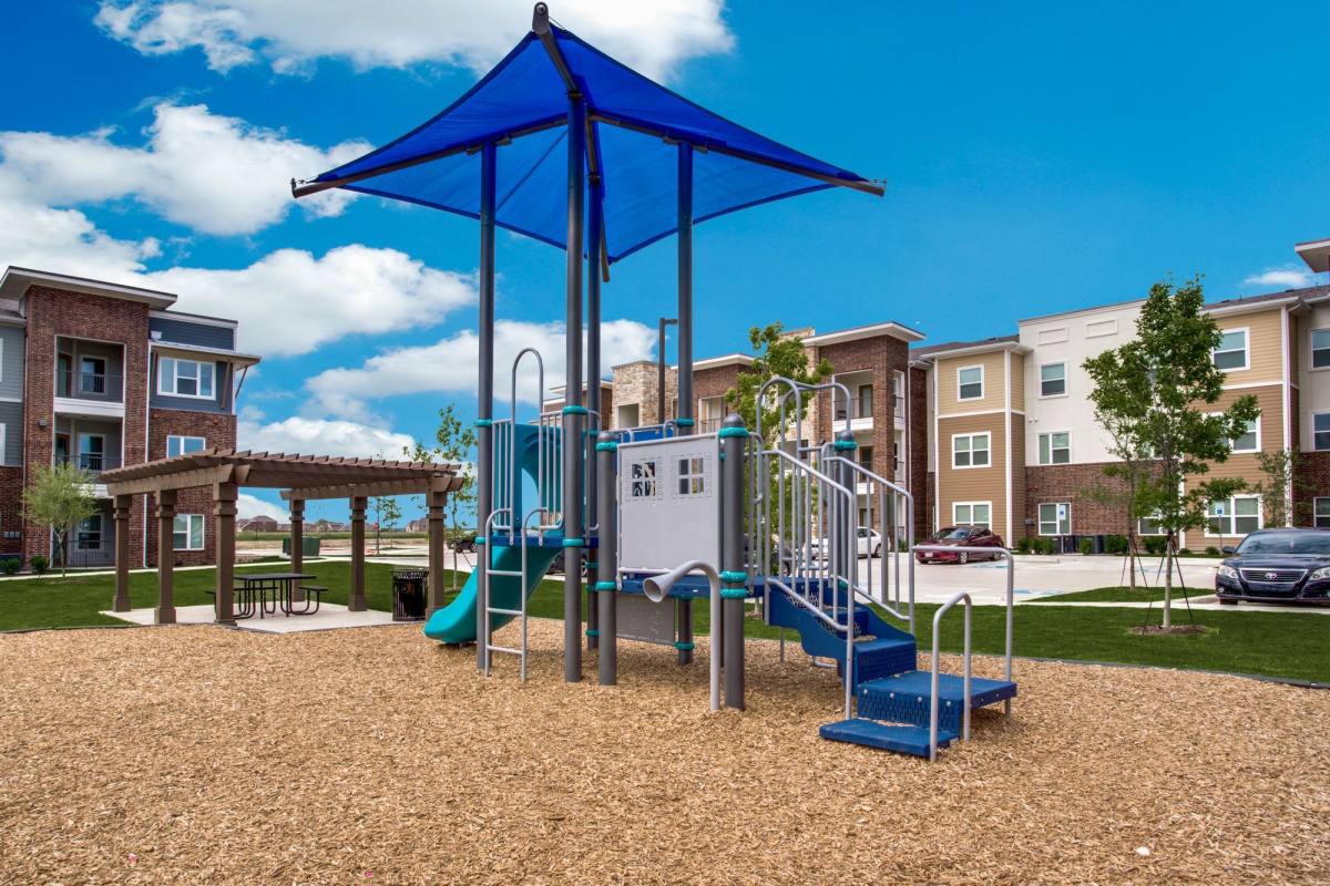 Apartment for rent at Palladium Glenn Heights, 2400 S Hampton Rd, Red Oak, TX 75154