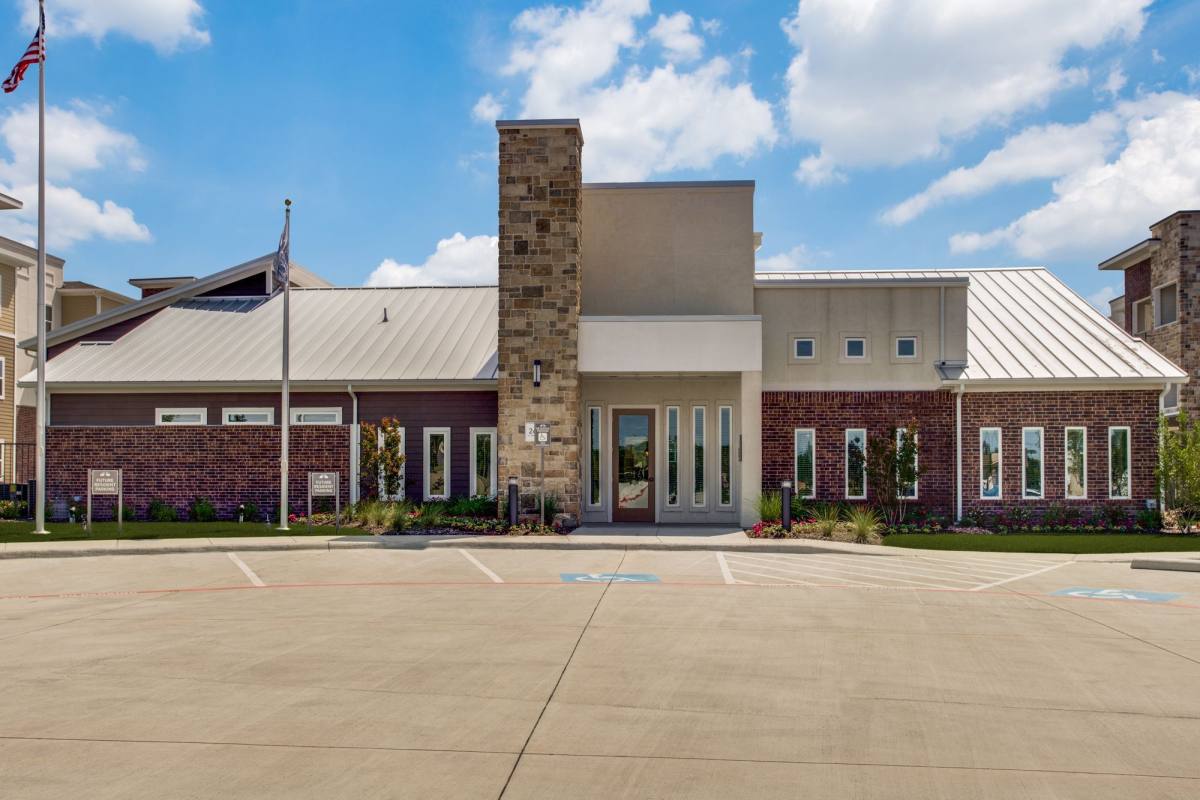 Apartment for rent at Palladium Glenn Heights, 2400 S Hampton Rd, Red Oak, TX 75154
