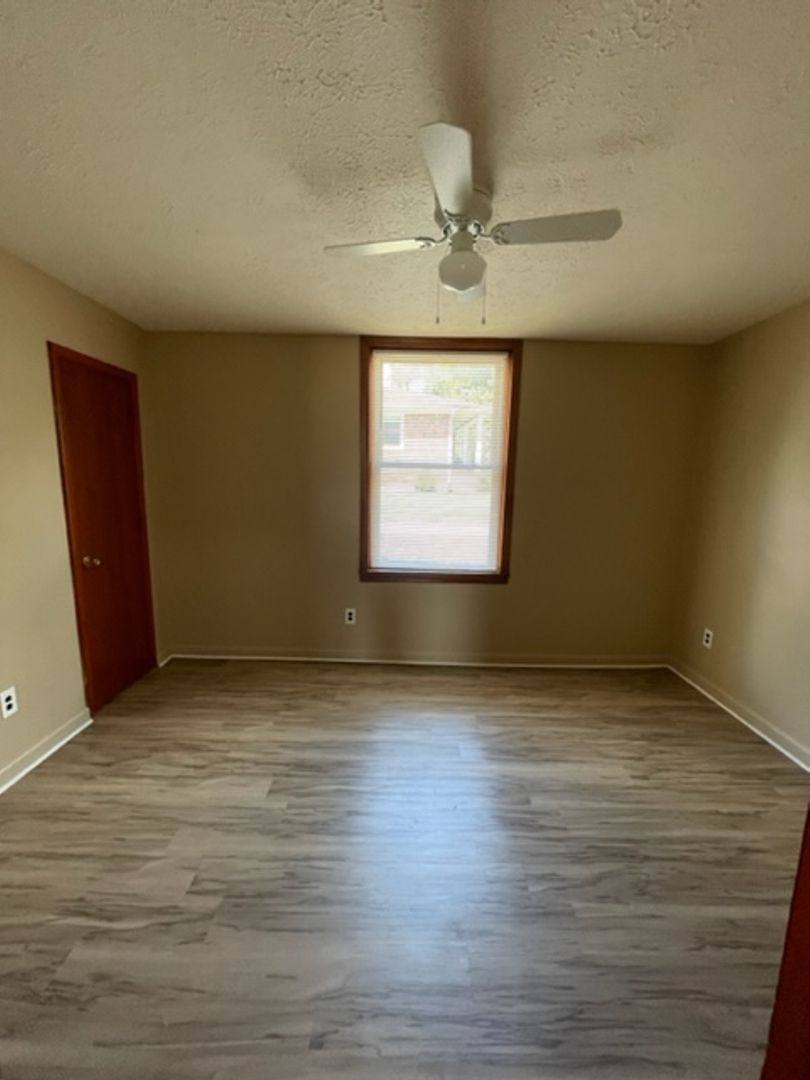 Apartment for rent at 413 S Main St, Muldraugh, KY 40155
