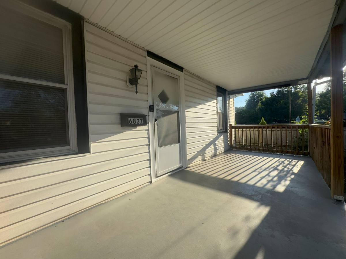 House for rent at 6837 Bradley Ave, Saint Louis, MO 63139