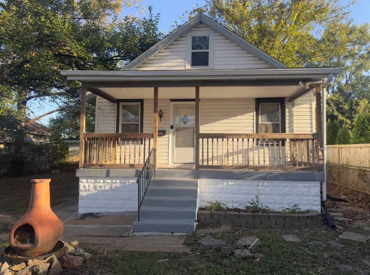 House for rent at 6837 Bradley Ave, Saint Louis, MO 63139
