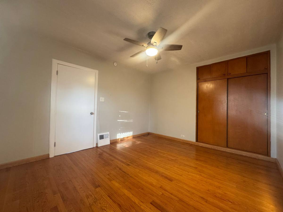 House for rent at 6837 Bradley Ave, Saint Louis, MO 63139