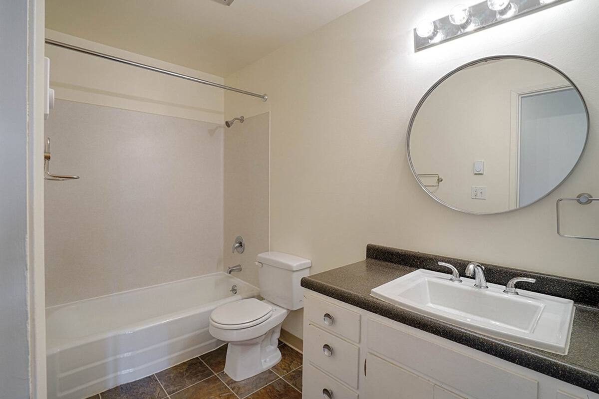Apartment for rent at 1123 Taylor Ave N, Seattle, WA 98109