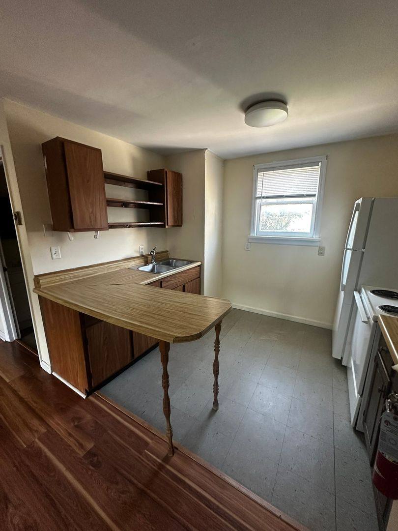 Apartment for rent at 207 S Union St, Burlington, VT 05401