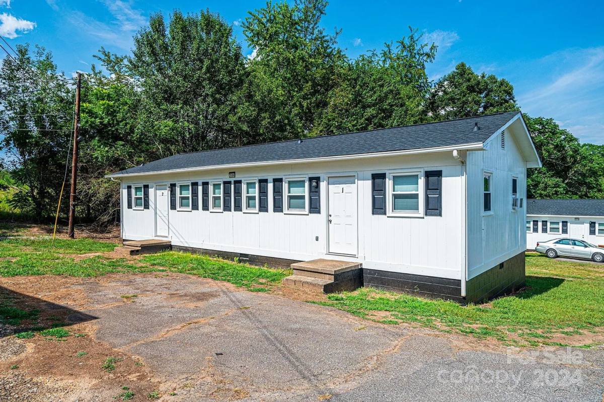 Apartment for rent at 3214 Freezer Locker Rd, Hudson, NC 28638